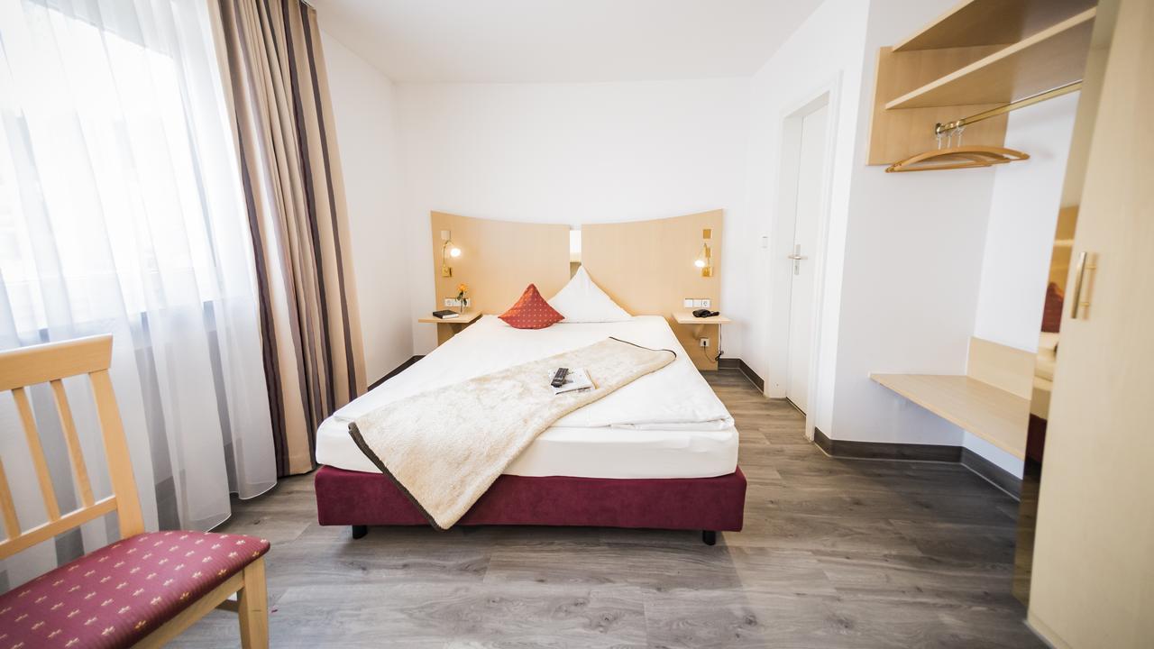 City-Hotel Garni Neu-Ulm Exterior foto